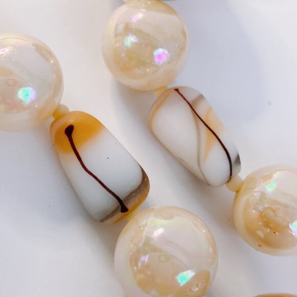 Vintage 1950s Mid Century Glass Bead Statement Necklace Cream Brown Chunky READ - Picture 13 of 13